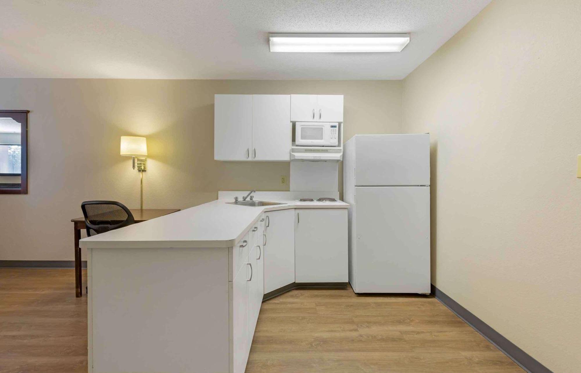 Extended Stay America Select Suites - Chicago - O'Hare Rosemont Exterior photo