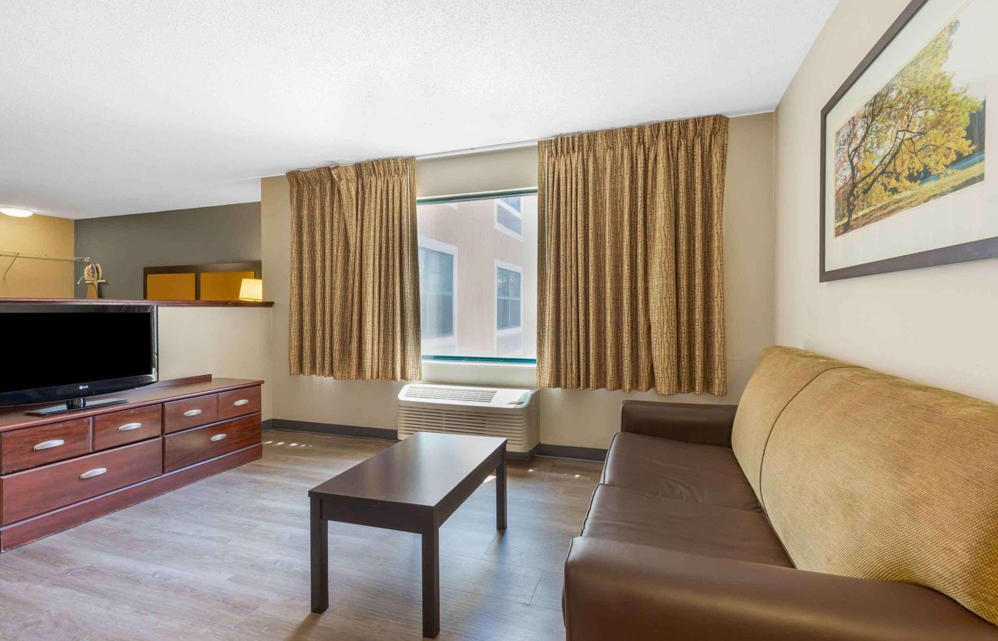 Extended Stay America Select Suites - Chicago - O'Hare Rosemont Exterior photo