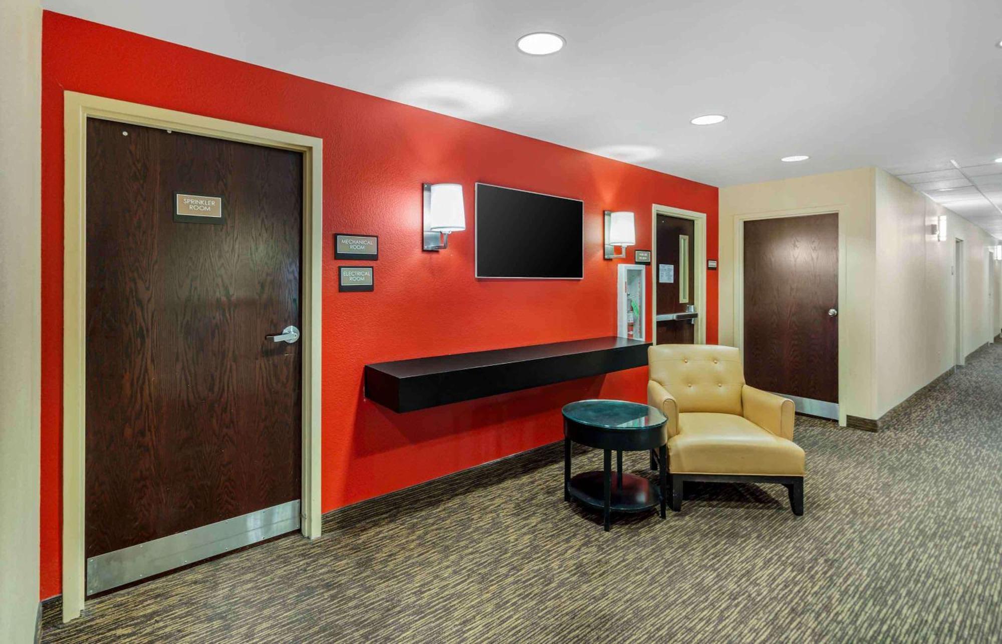 Extended Stay America Select Suites - Chicago - O'Hare Rosemont Exterior photo